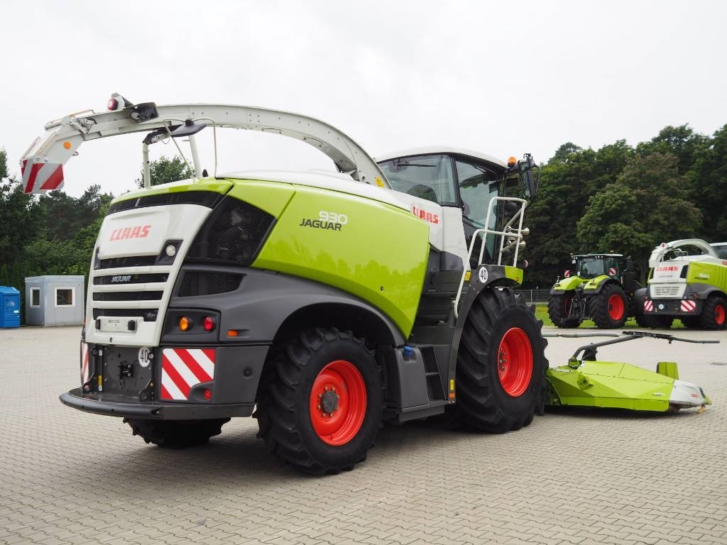 Claas Jaguar 930 + Orbis 600 SD - Кормоуборочный комбайн: фото 3 Claas Jaguar 930 + Orbis 600 SD - Кормоуборочный комбайн: фото 3