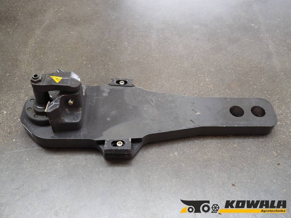 Claas Xerion - bumper hitch Piton Fix Rockinge - Кузов и экстерьер для Сельскохозяйственной техники: фото 1 Claas Xerion - bumper hitch Piton Fix Rockinge - Кузов и экстерьер для Сельскохозяйственной техники: фото 1