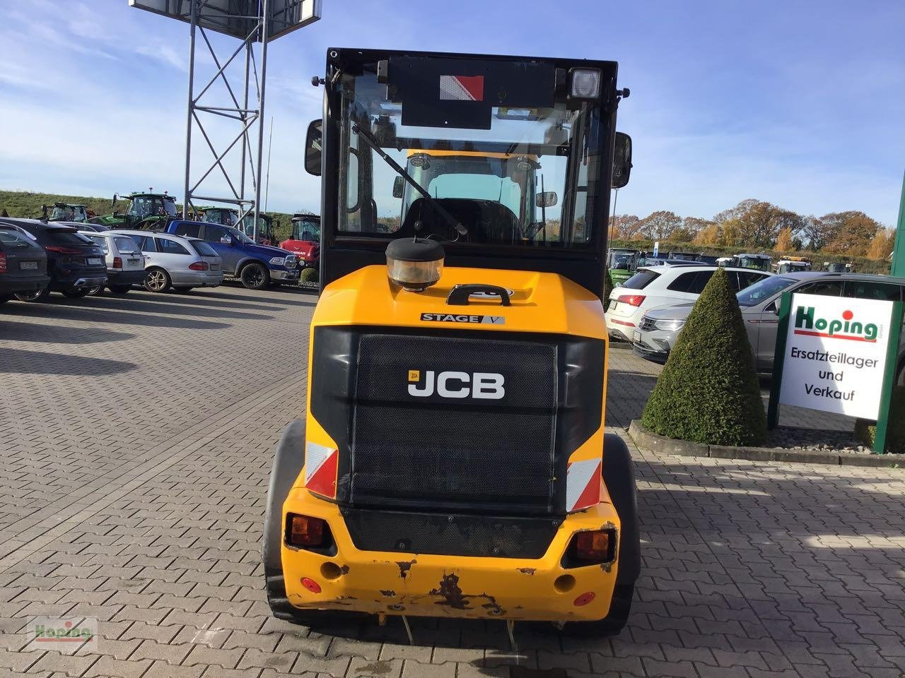 Компактный фронтальный погрузчик JCB 403 PLUS: фото 6