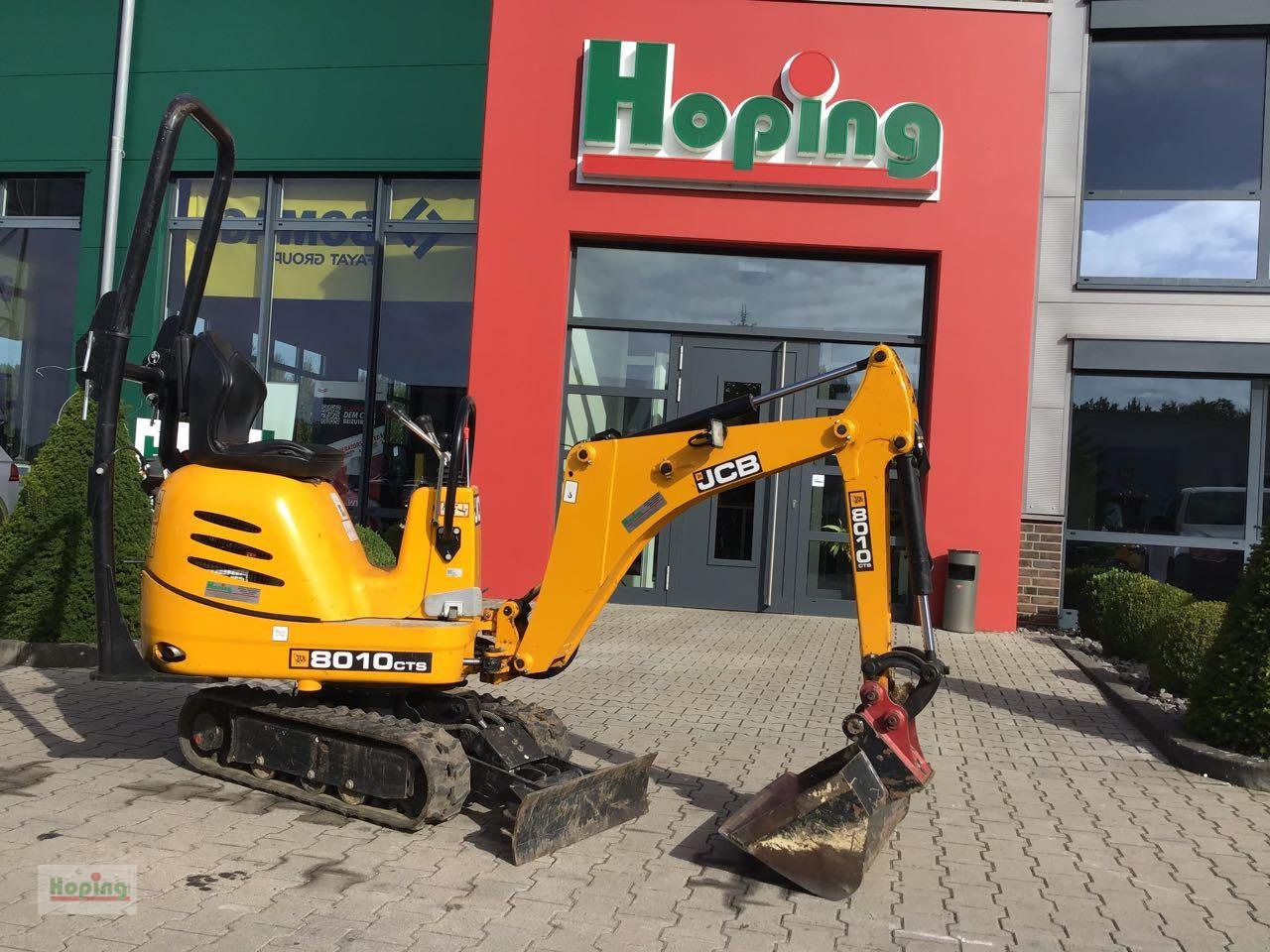 JCB 8010 CTS - Мини-экскаватор: фото 1 JCB 8010 CTS - Мини-экскаватор: фото 1