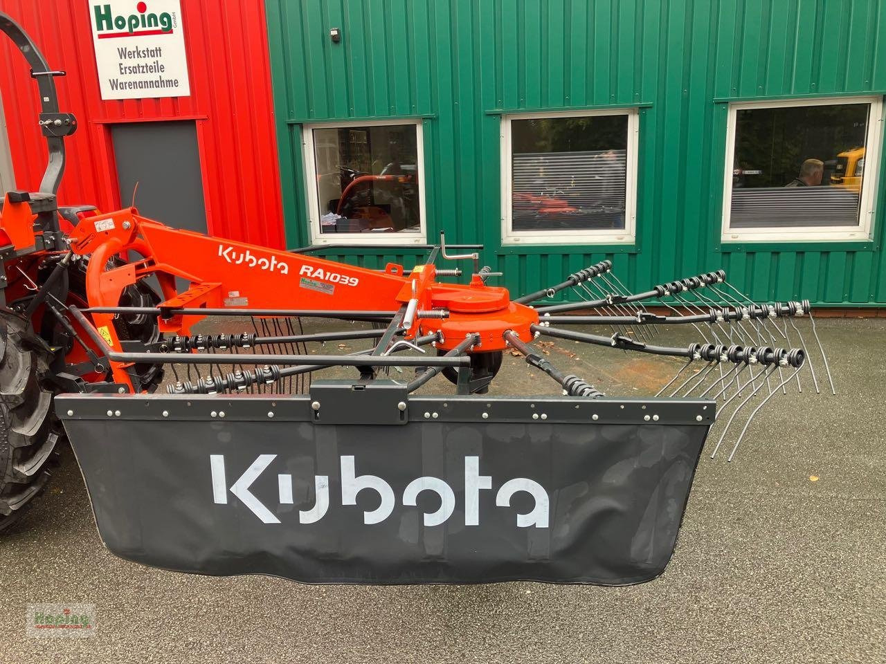 Kubota RA 1039 - Сеноворошилка: фото 2 Kubota RA 1039 - Сеноворошилка: фото 2