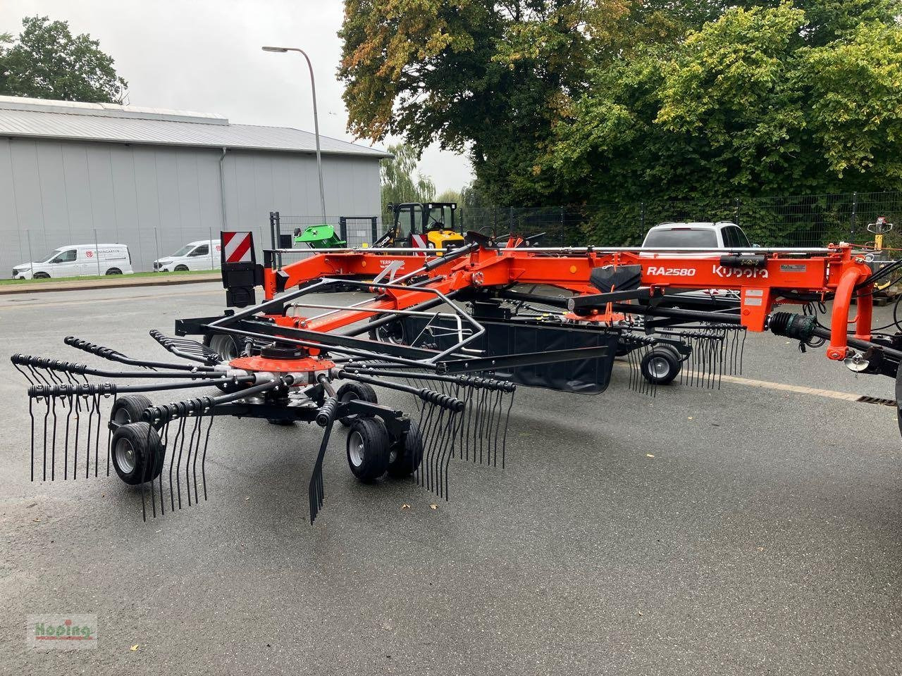 Kubota RA 2580 - Сеноворошилка: фото 4 Kubota RA 2580 - Сеноворошилка: фото 4
