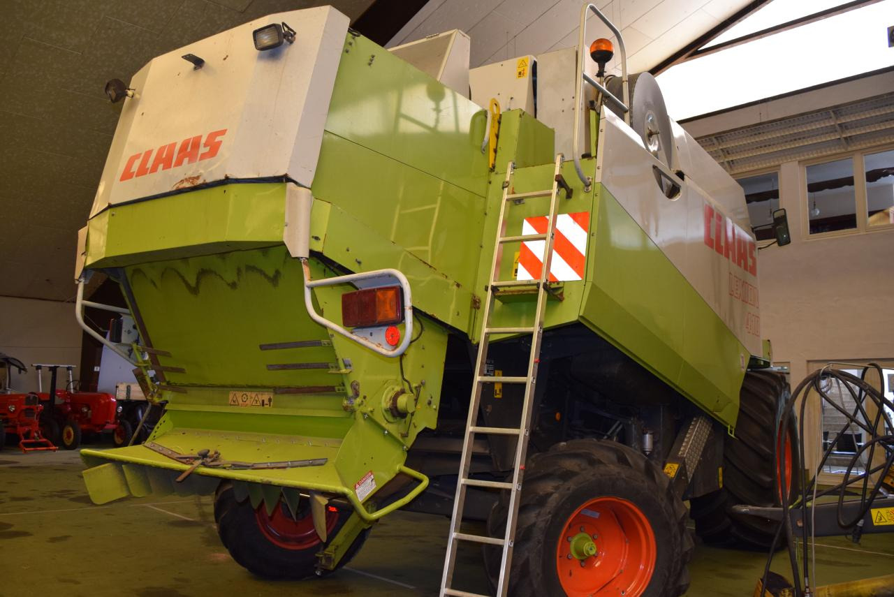 CLAAS Lexion 410 - Зерноуборочный комбайн: фото 5 CLAAS Lexion 410 - Зерноуборочный комбайн: фото 5