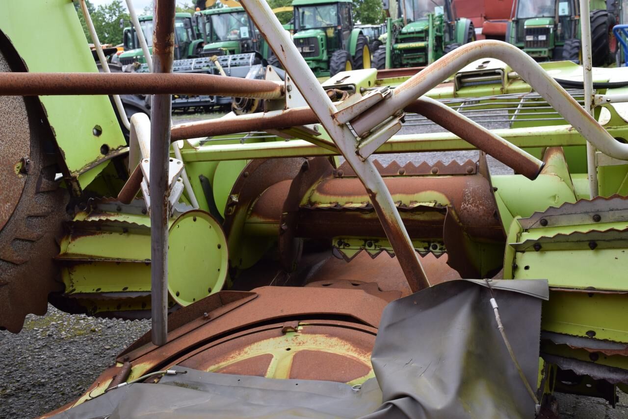 CLAAS RU 450 - Жатка кукурузная: фото 2 CLAAS RU 450 - Жатка кукурузная: фото 2
