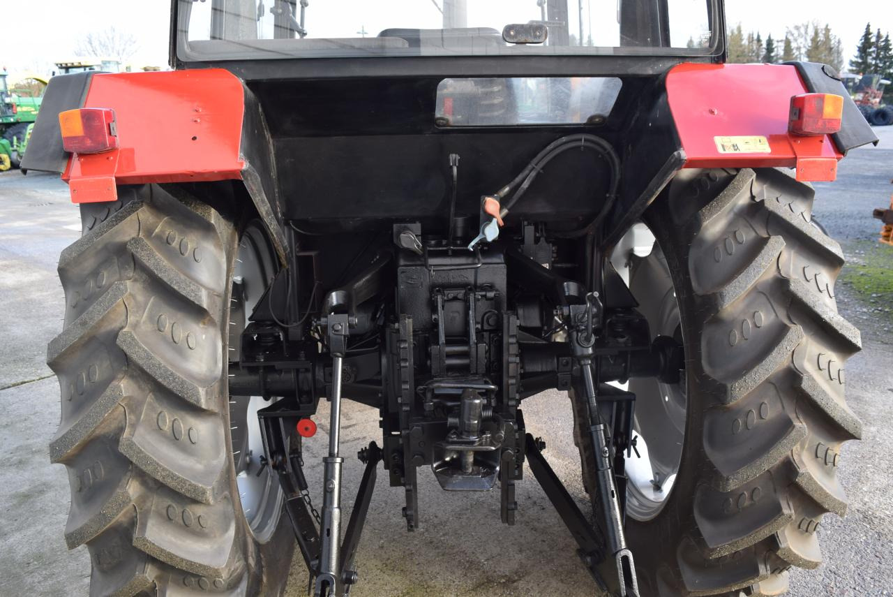 Case-IH 840 - Трактор: фото 4 Case-IH 840 - Трактор: фото 4