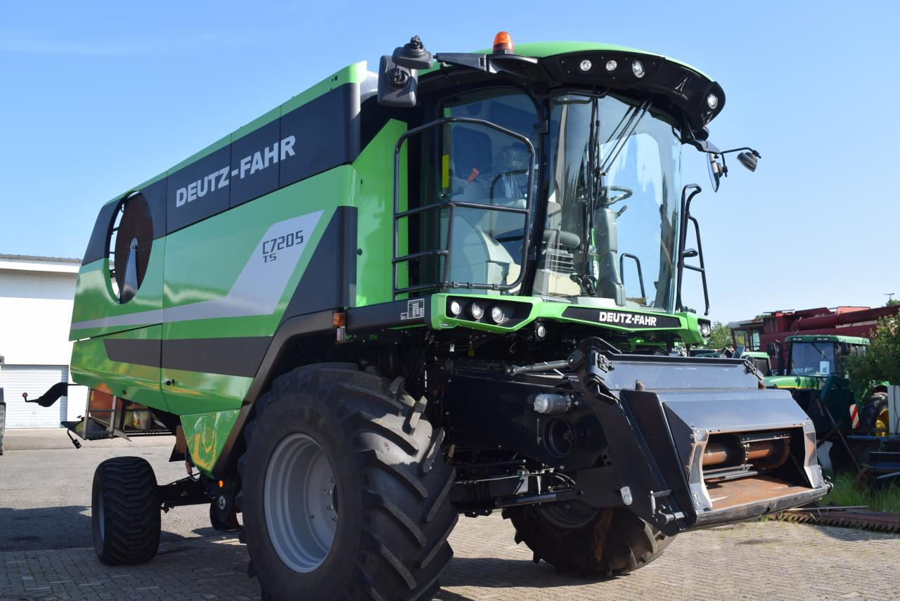 Deutz-Fahr C 7205 TS - Зерноуборочный комбайн: фото 4 Deutz-Fahr C 7205 TS - Зерноуборочный комбайн: фото 4