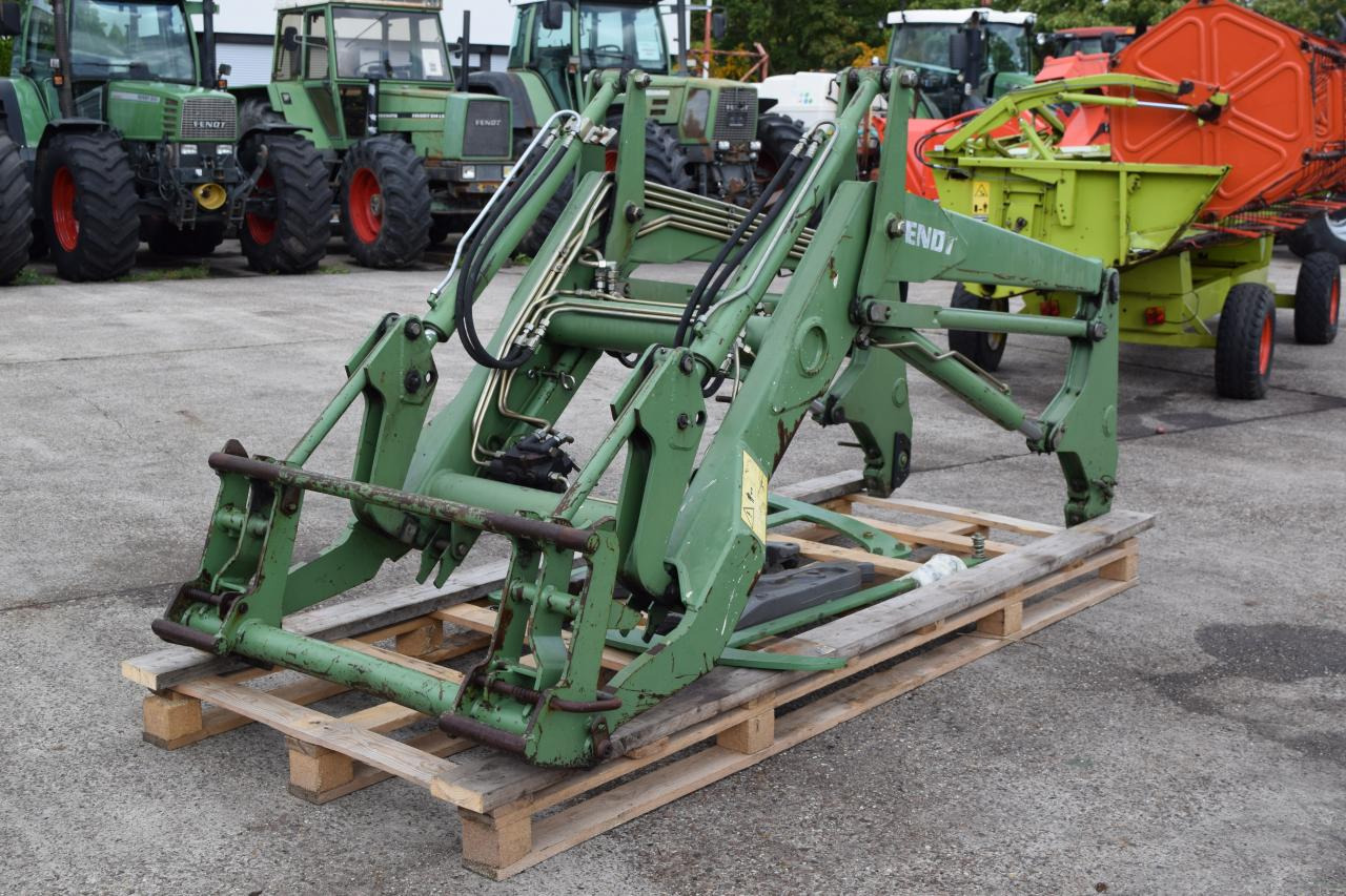 Fendt Frontlader für Serie 400 - Фронтальный погрузчик для трактора: фото 1 Fendt Frontlader für Serie 400 - Фронтальный погрузчик для трактора: фото 1