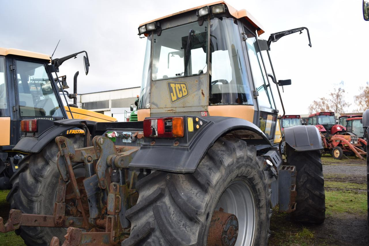 JCB Fastrac 2135 - 4WS - Трактор: фото 4 JCB Fastrac 2135 - 4WS - Трактор: фото 4
