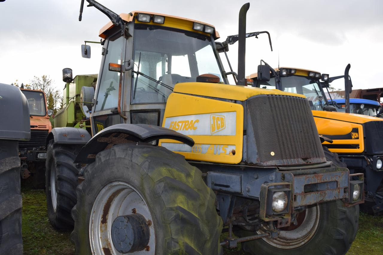 JCB Fastrac 2135 - 4WS - Трактор: фото 1 JCB Fastrac 2135 - 4WS - Трактор: фото 1
