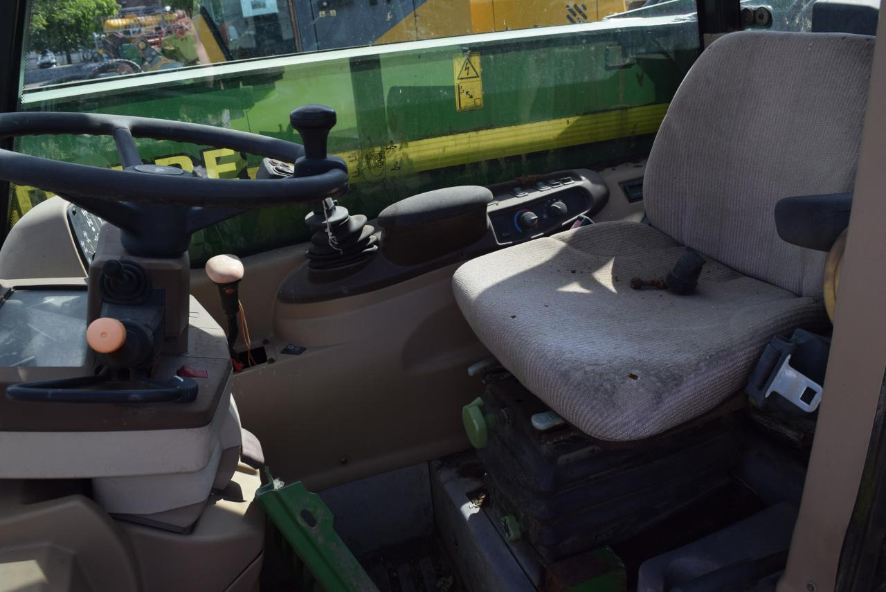 John Deere 3200 - Телескопический погрузчик: фото 5 John Deere 3200 - Телескопический погрузчик: фото 5