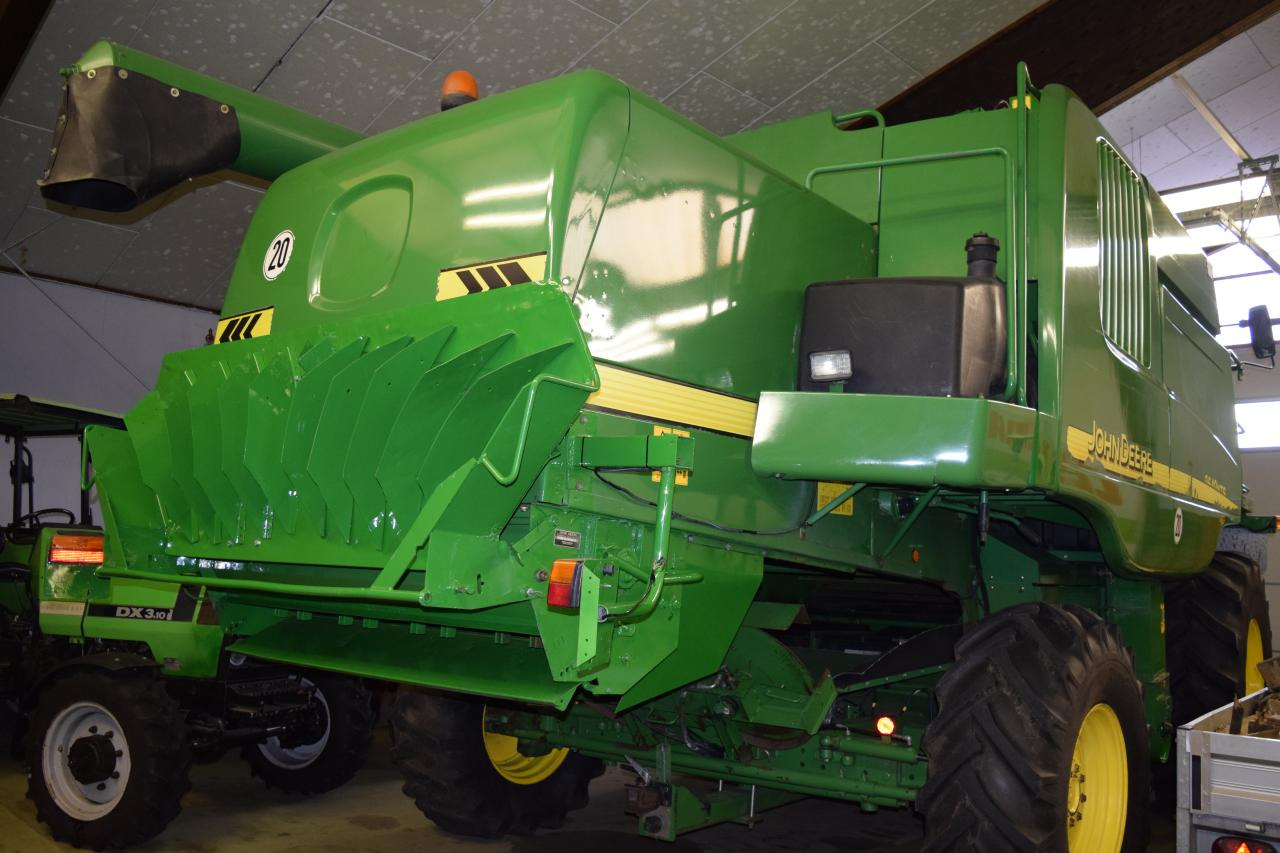 John Deere 9640 WTS - Зерноуборочный комбайн: фото 3 John Deere 9640 WTS - Зерноуборочный комбайн: фото 3