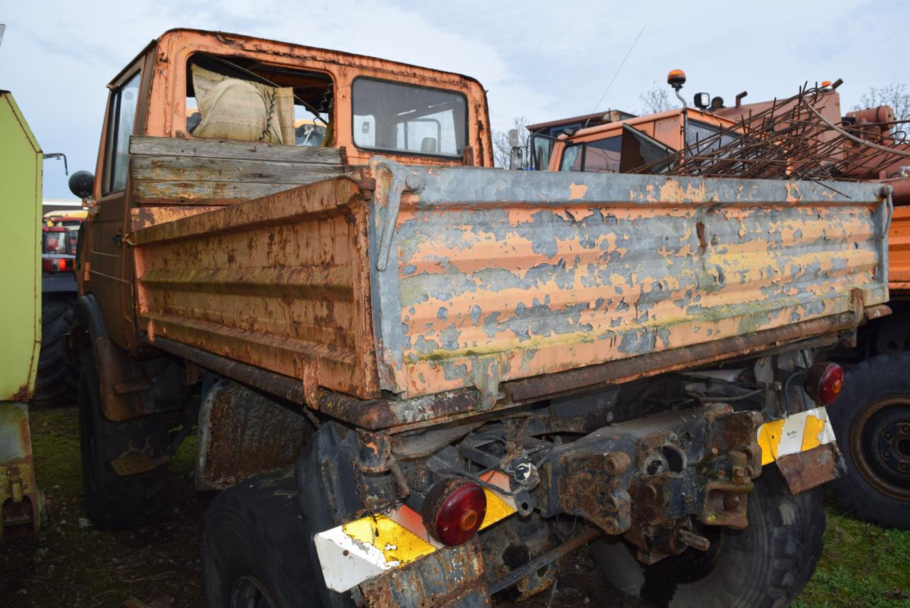 Mercedes-Benz Unimog U 1200 - Коммунальная/ Специальная техника: фото 4 Mercedes-Benz Unimog U 1200 - Коммунальная/ Специальная техника: фото 4