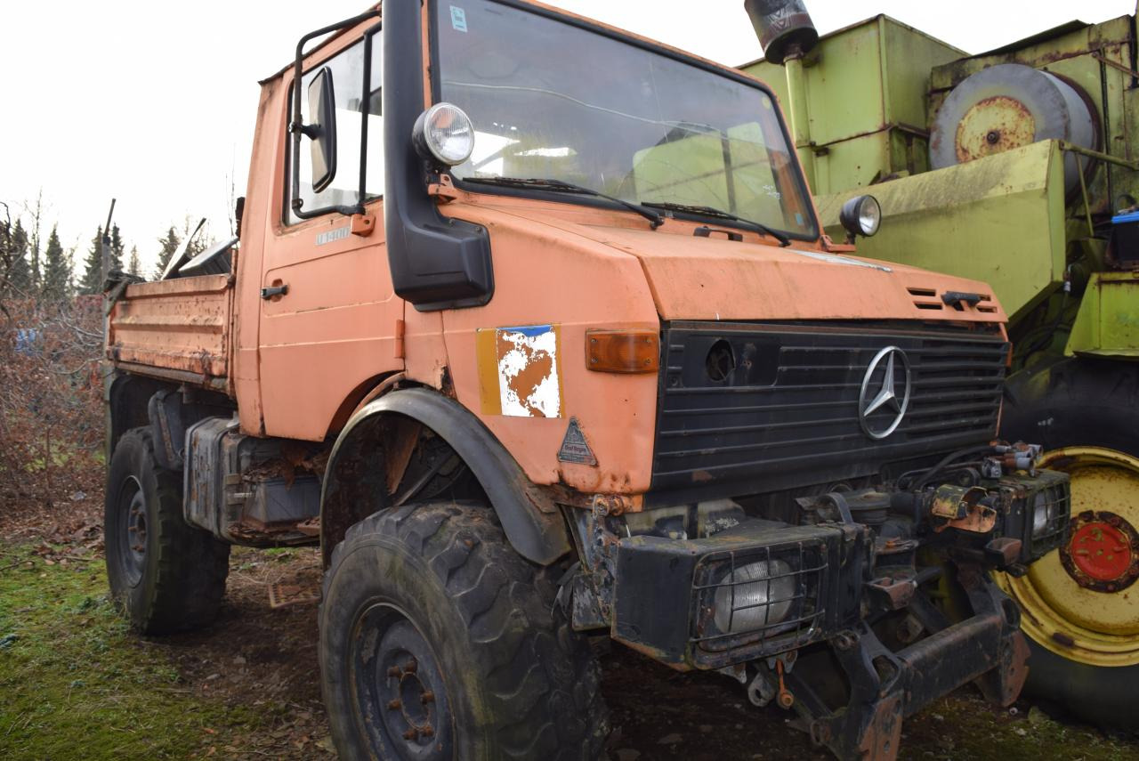 Mercedes-Benz Unimog U 1200 - Коммунальная/ Специальная техника: фото 1 Mercedes-Benz Unimog U 1200 - Коммунальная/ Специальная техника: фото 1