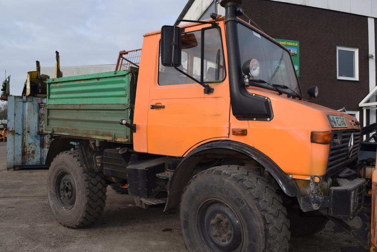 Mercedes-Benz Unimog U 1200 - Коммунальная/ Специальная техника: фото 1 Mercedes-Benz Unimog U 1200 - Коммунальная/ Специальная техника: фото 1