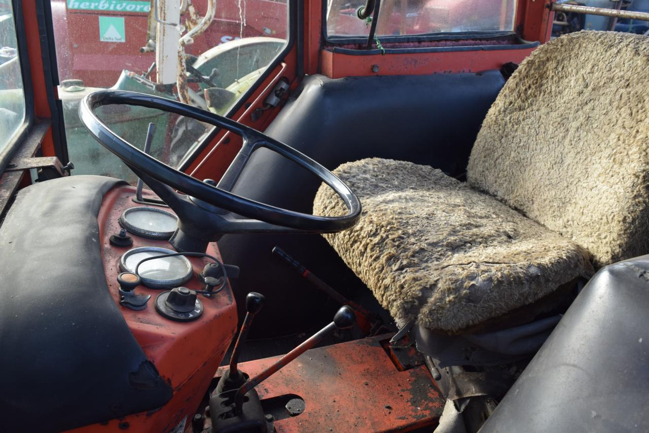 Renault 651 - Трактор: фото 4 Renault 651 - Трактор: фото 4