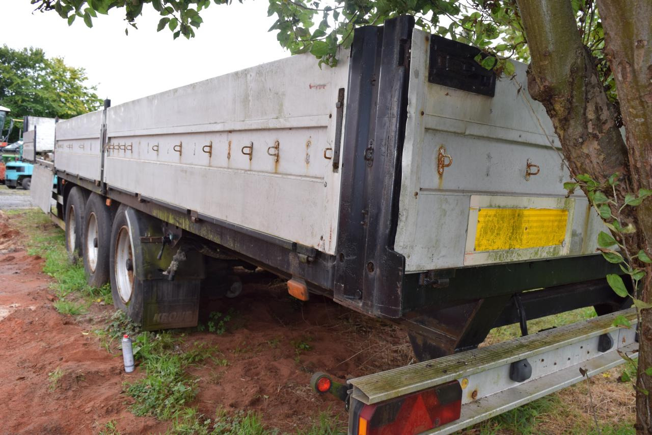 Wielton PTS 34.100 - Тентованный прицеп: фото 3 Wielton PTS 34.100 - Тентованный прицеп: фото 3