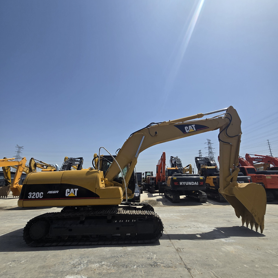 CAT 320C - Гусеничный экскаватор: фото 5 CAT 320C - Гусеничный экскаватор: фото 5