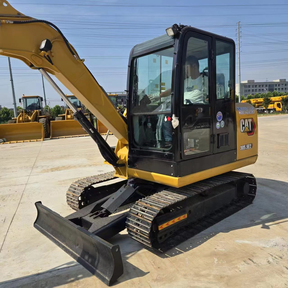 Мини-экскаватор CATERPILLAR 305.5E2: фото 6 Мини-экскаватор CATERPILLAR 305.5E2: фото 6