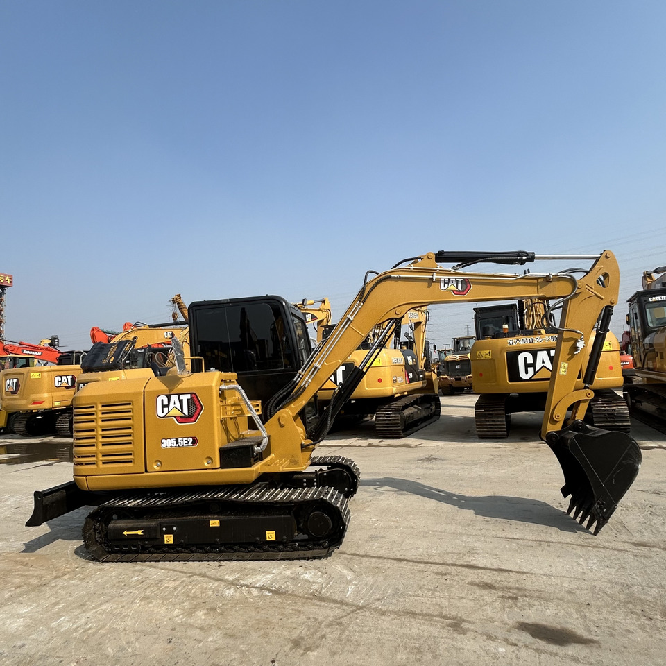 CATERPILLAR 305.5E2 - Мини-экскаватор: фото 1 CATERPILLAR 305.5E2 - Мини-экскаватор: фото 1