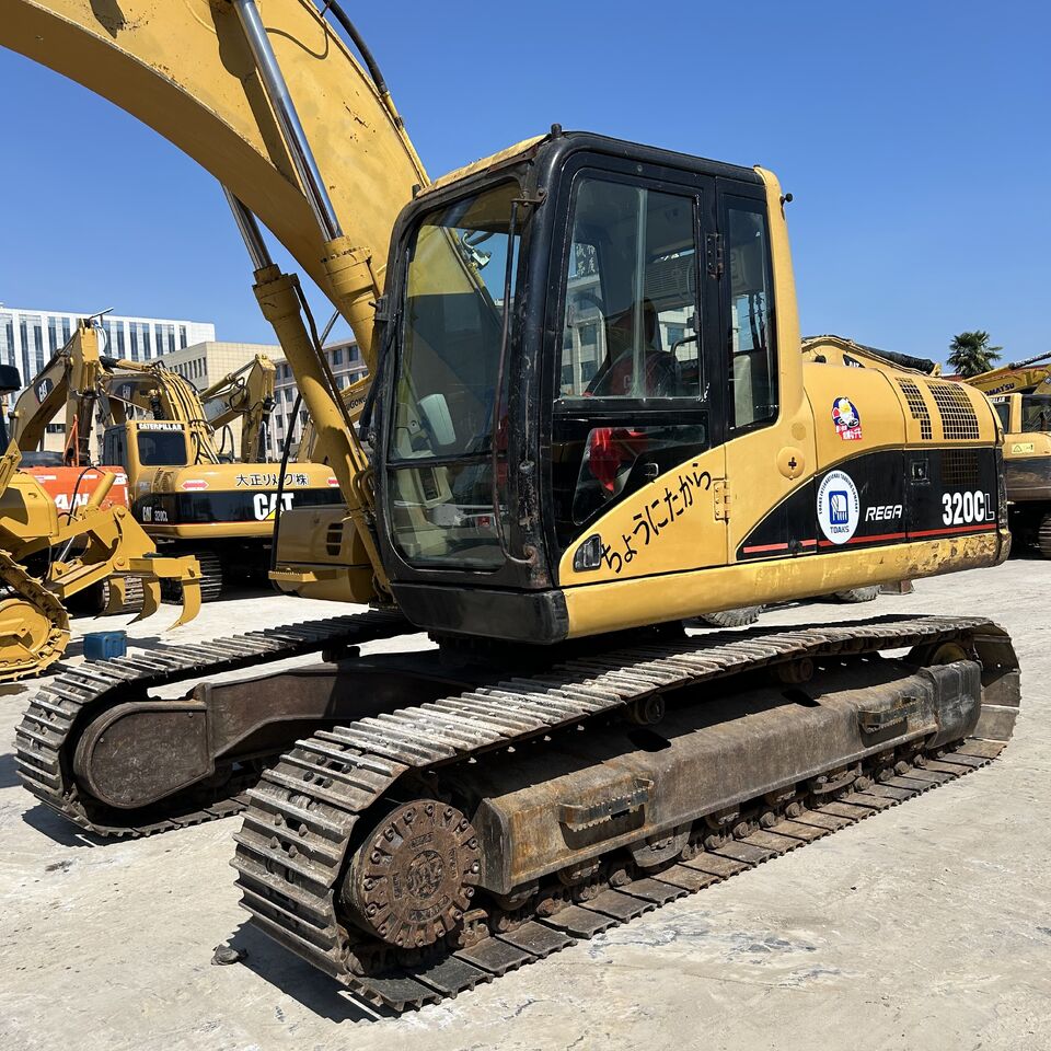 CATERPILLAR 320CL - Гусеничный экскаватор: фото 3 CATERPILLAR 320CL - Гусеничный экскаватор: фото 3