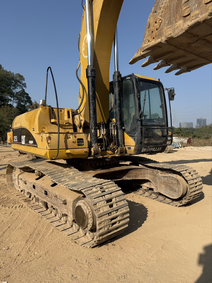 CATERPILLAR 325CL - Экскаватор: фото 2 CATERPILLAR 325CL - Экскаватор: фото 2