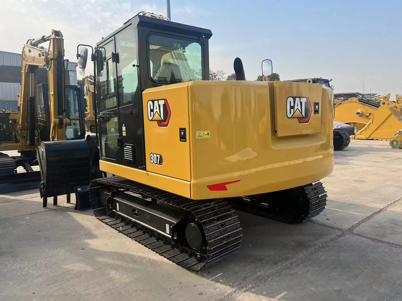 CATERPILLAR CAT307 - Мини-экскаватор: фото 2 CATERPILLAR CAT307 - Мини-экскаватор: фото 2