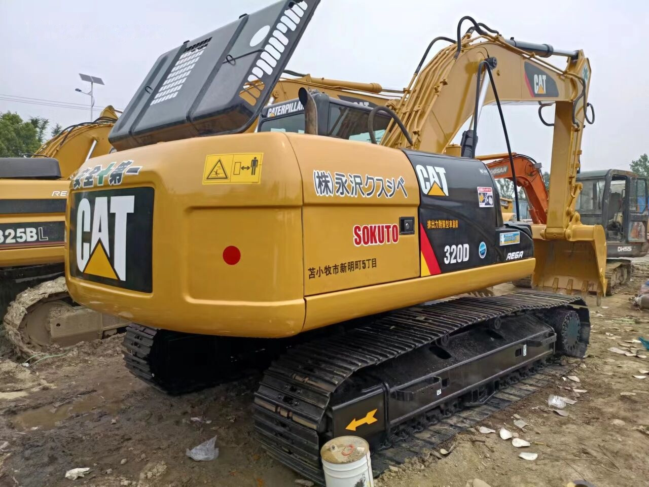 Caterpillar 320D - Гусеничный экскаватор: фото 3 Caterpillar 320D - Гусеничный экскаватор: фото 3