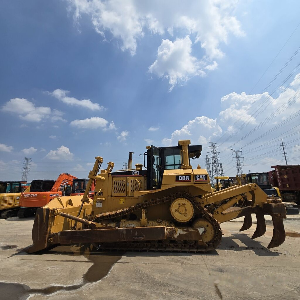 Caterpillar D8R - Бульдозер: фото 1 Caterpillar D8R - Бульдозер: фото 1