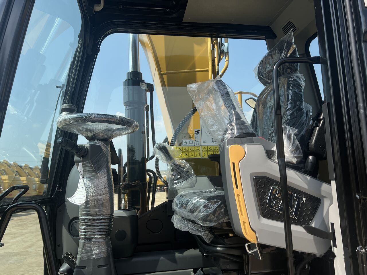 Новый Колёсный экскаватор Caterpillar M315GC NEW MACHINE: фото 13