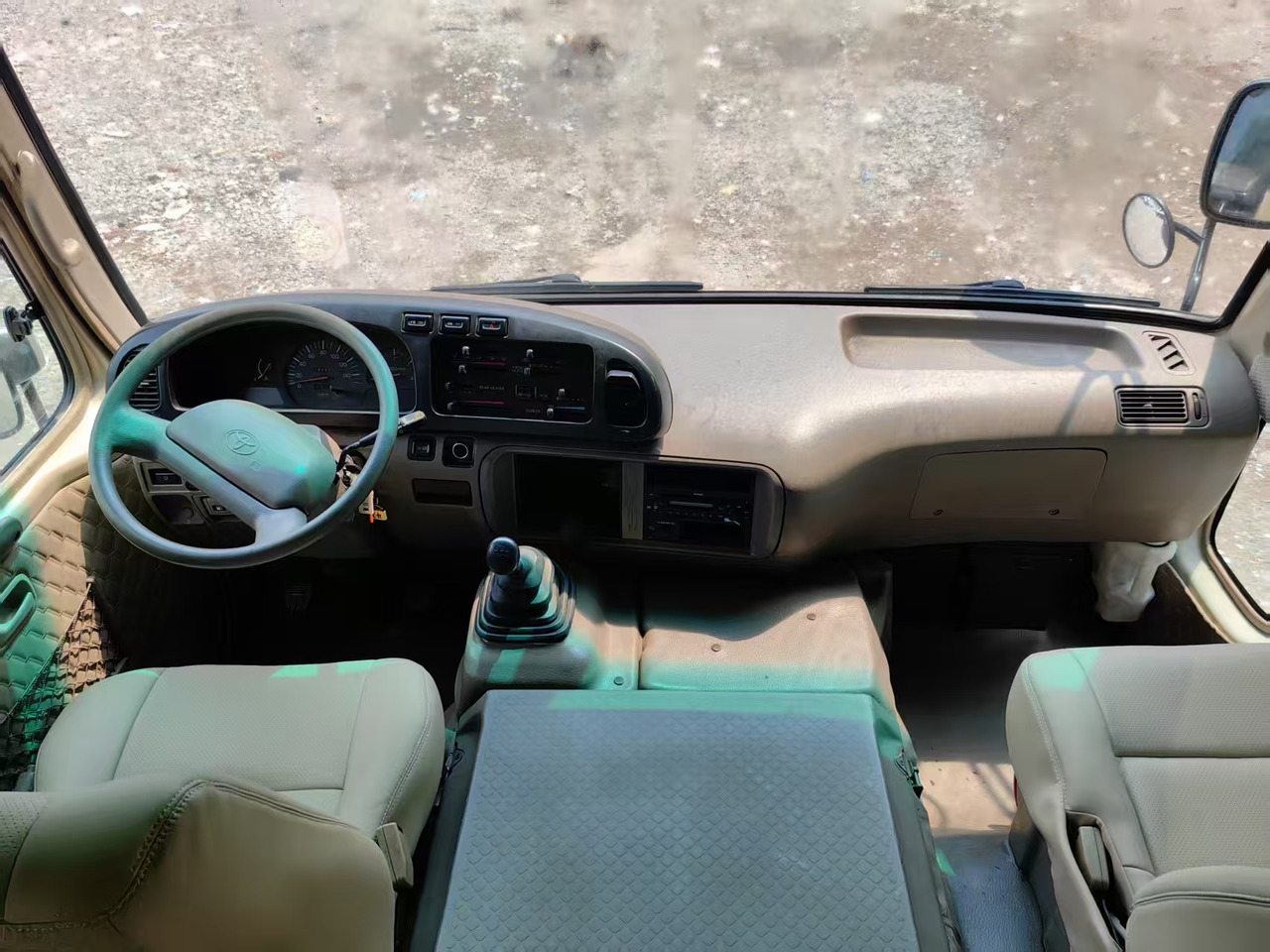 Микроавтобус, Пассажирский фургон Coaster: фото 8