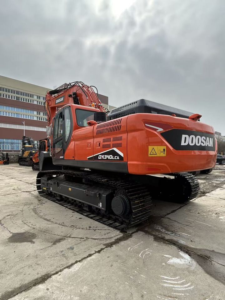 DOOSAN DX340LCA - Гусеничный экскаватор: фото 3 DOOSAN DX340LCA - Гусеничный экскаватор: фото 3