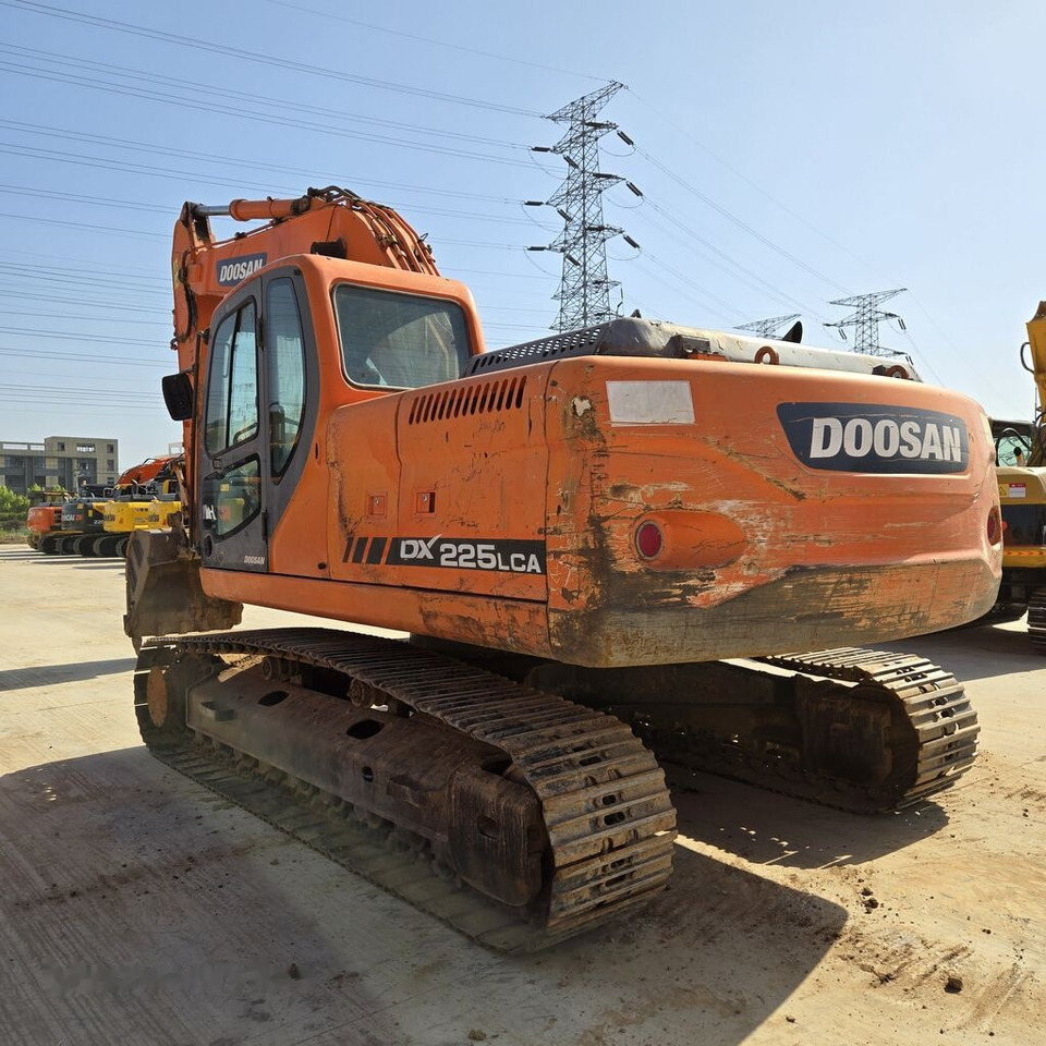 Doosan DX225LCA - Гусеничный экскаватор: фото 4 Doosan DX225LCA - Гусеничный экскаватор: фото 4