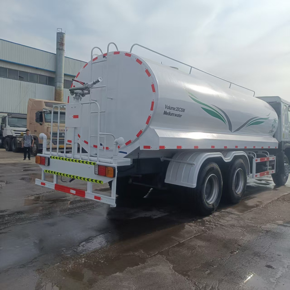 HOWO 20m³ sprinkler truck - Грузовик-цистерна: фото 2 HOWO 20m³ sprinkler truck - Грузовик-цистерна: фото 2