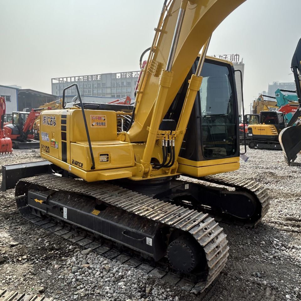 KOMATSU PC120 - Гусеничный экскаватор: фото 5 KOMATSU PC120 - Гусеничный экскаватор: фото 5