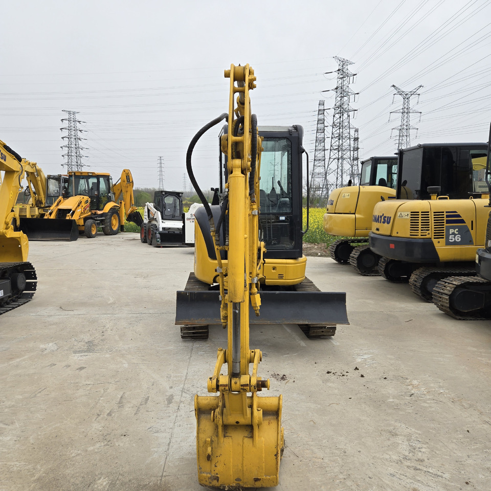 KOMATSU PC35MR - Мини-экскаватор: фото 3 KOMATSU PC35MR - Мини-экскаватор: фото 3