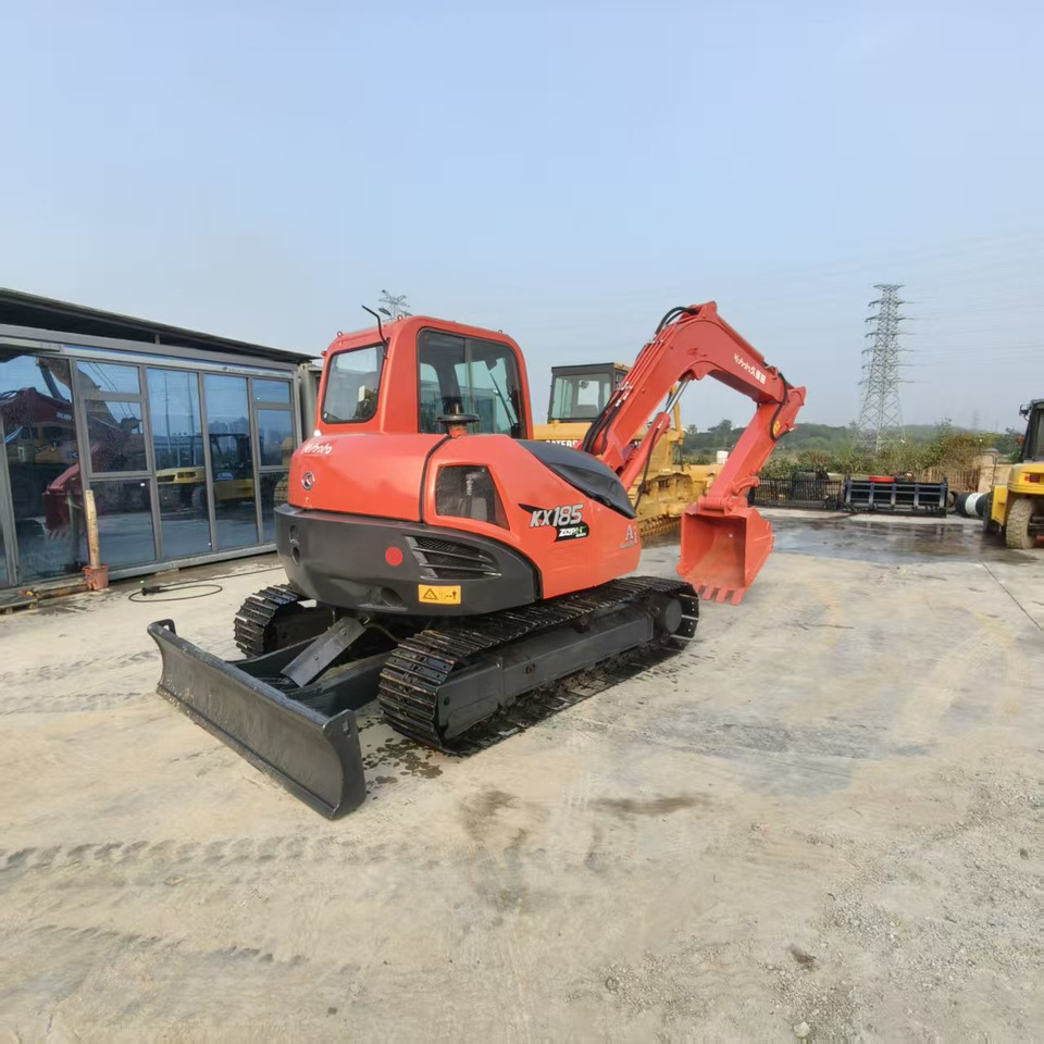 KUBOTA KX185 - Мини-экскаватор: фото 1 KUBOTA KX185 - Мини-экскаватор: фото 1