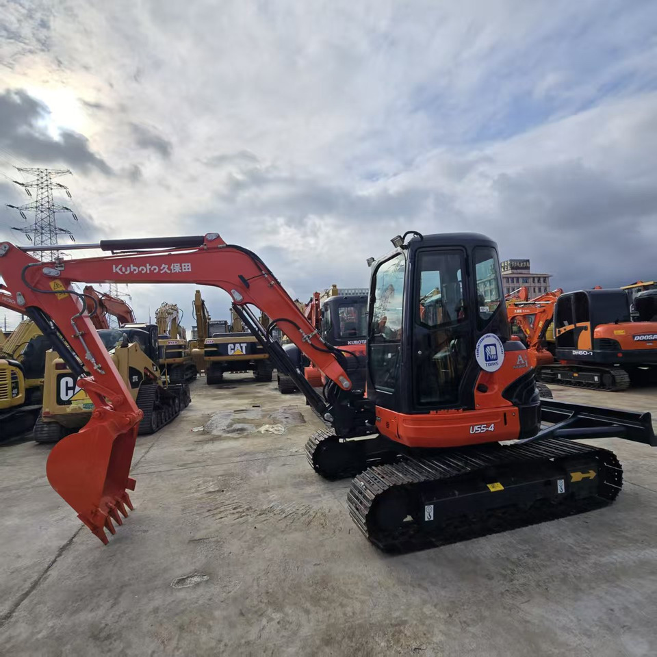 KUBOTA U55-4 - Мини-экскаватор: фото 1 KUBOTA U55-4 - Мини-экскаватор: фото 1