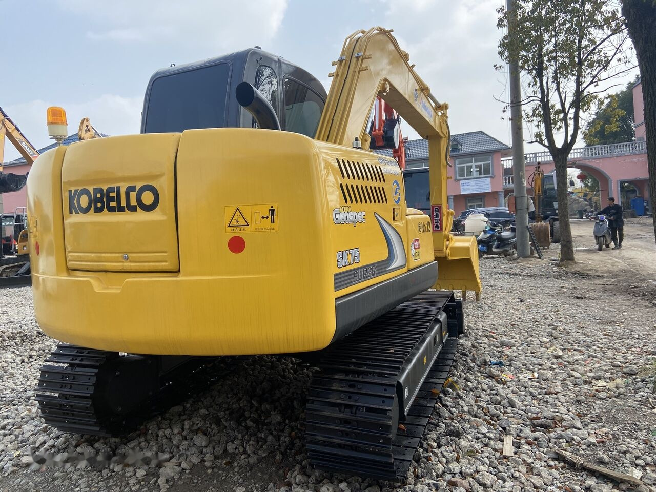 Kobelco SK75-8 - Мини-экскаватор: фото 4 Kobelco SK75-8 - Мини-экскаватор: фото 4