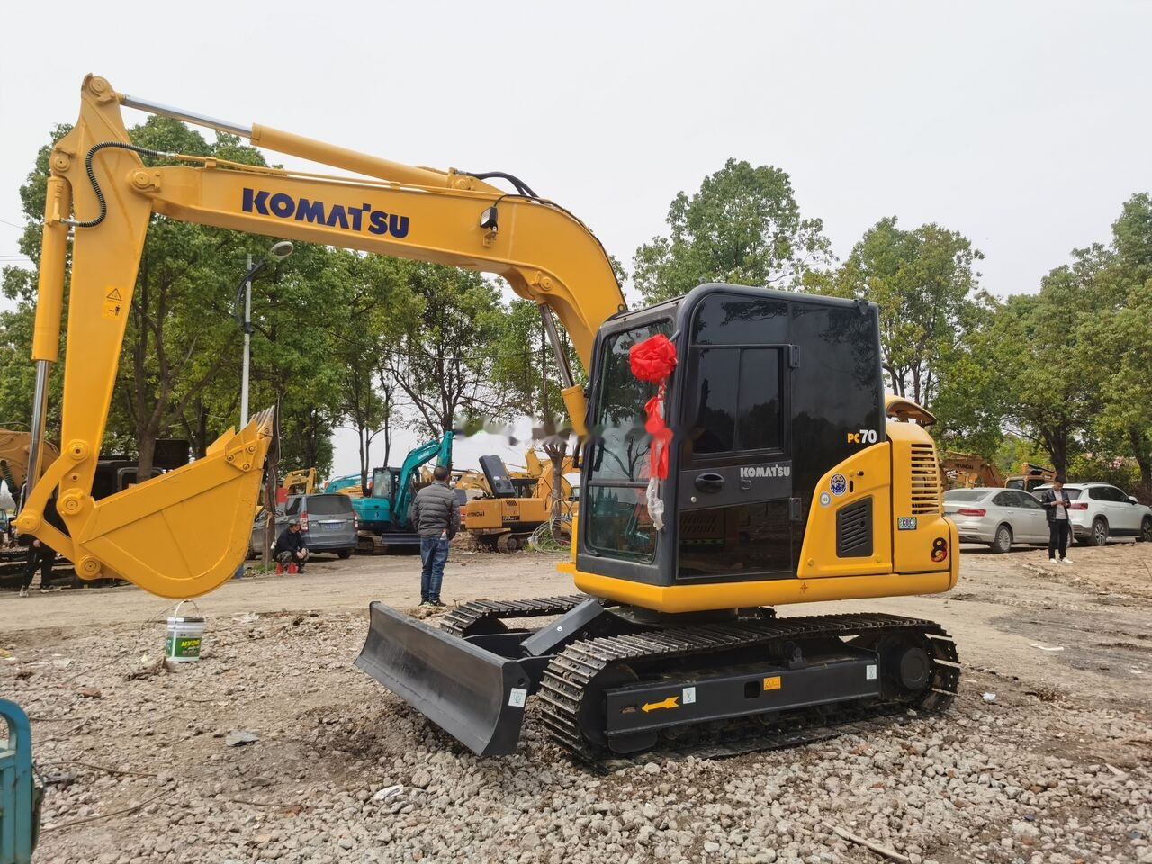 Komatsu PC70-8 - Мини-экскаватор: фото 3 Komatsu PC70-8 - Мини-экскаватор: фото 3