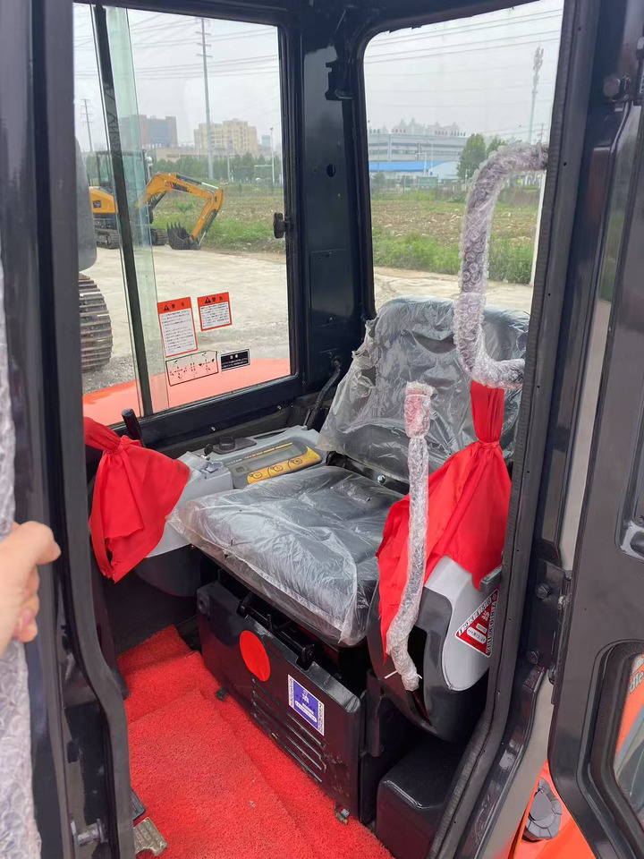 Мини-экскаватор Kubota U55-4: фото 9 Мини-экскаватор Kubota U55-4: фото 9