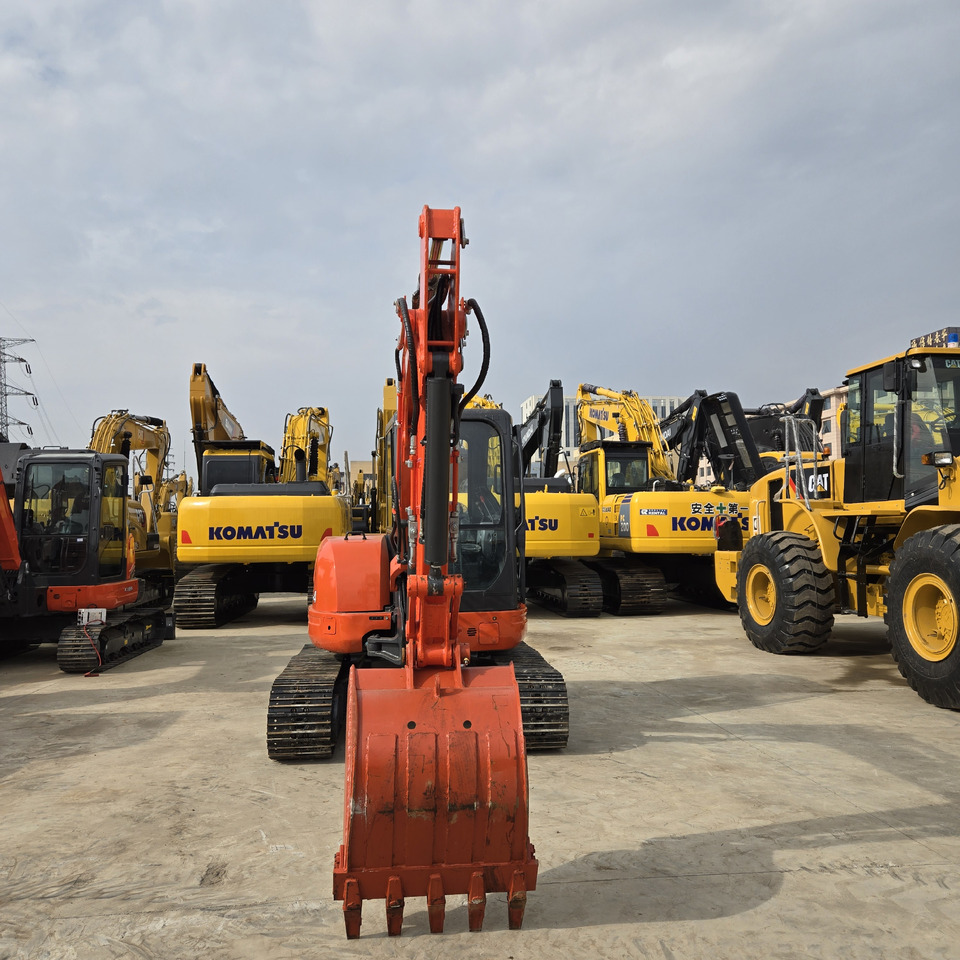 Kubota U55 - Мини-экскаватор: фото 2 Kubota U55 - Мини-экскаватор: фото 2