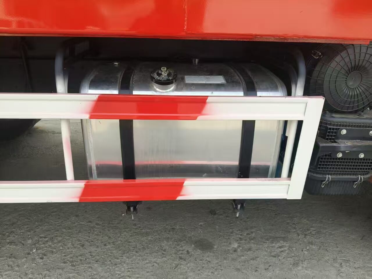 Самосвал SHACMAN F3000: фото 10