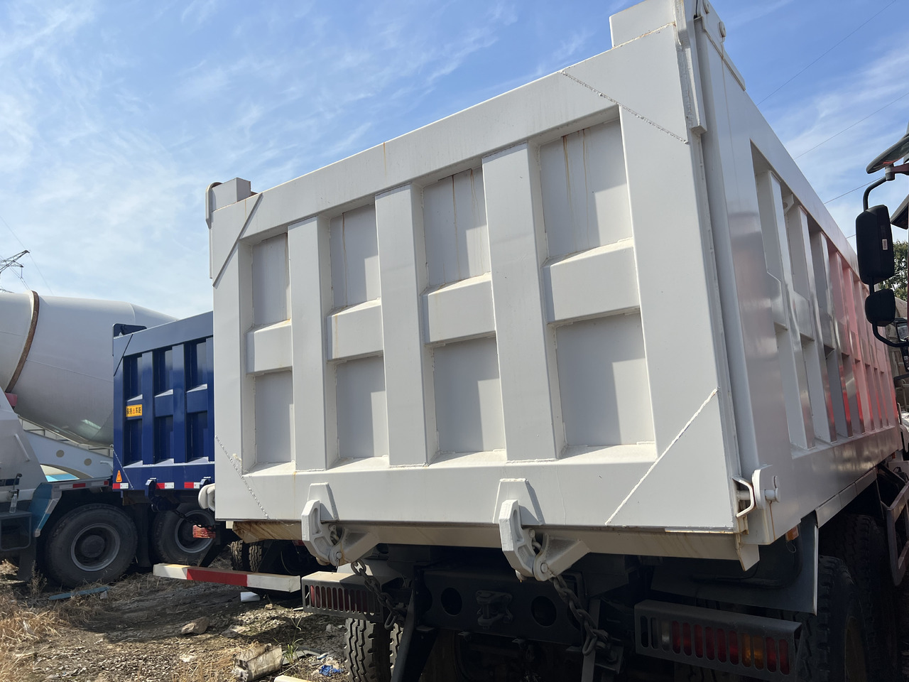 Самосвал SHACMAN M3000: фото 8