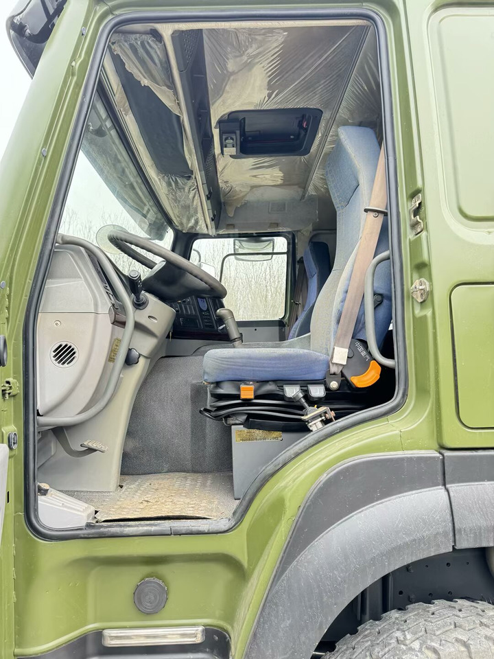 Самосвал SINOTRUK HOWO: фото 10