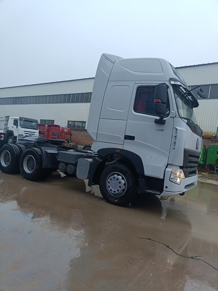 SINOTRUK HOWO - Тягач: фото 2 SINOTRUK HOWO - Тягач: фото 2