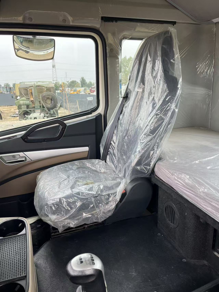 Тягач SINOTRUK Haohan: фото 6