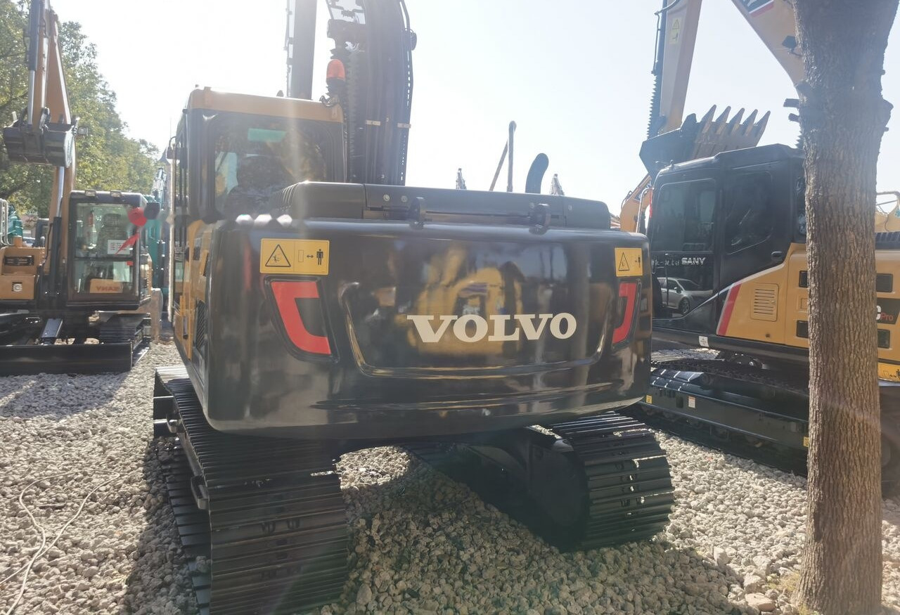 Гусеничный экскаватор Volvo EC140DL: фото 6