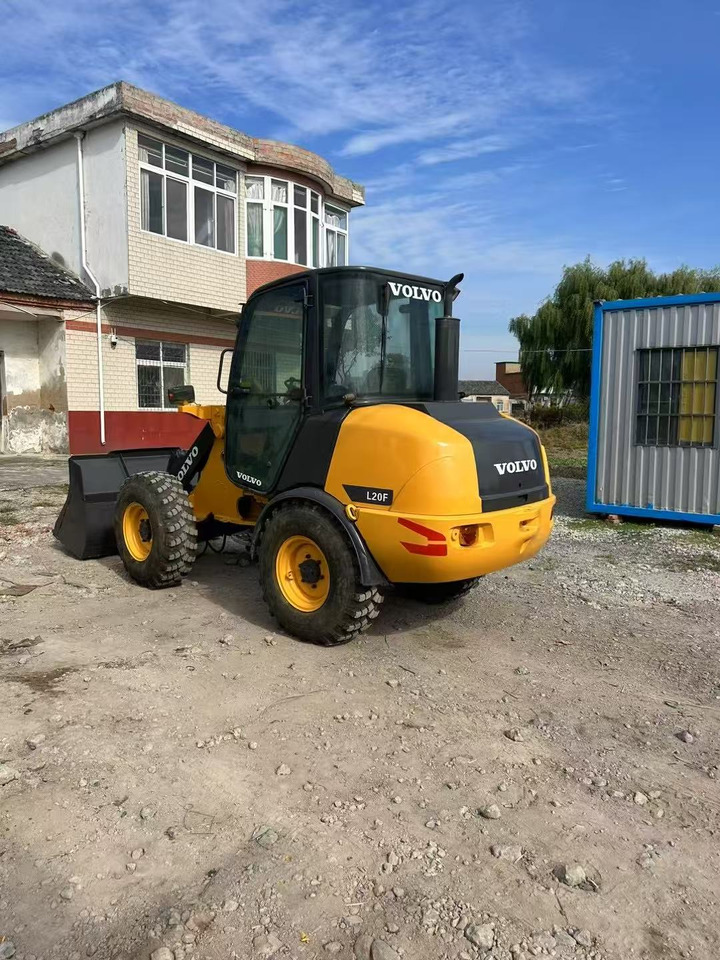 Volvo L20F - Колёсный погрузчик: фото 5 Volvo L20F - Колёсный погрузчик: фото 5