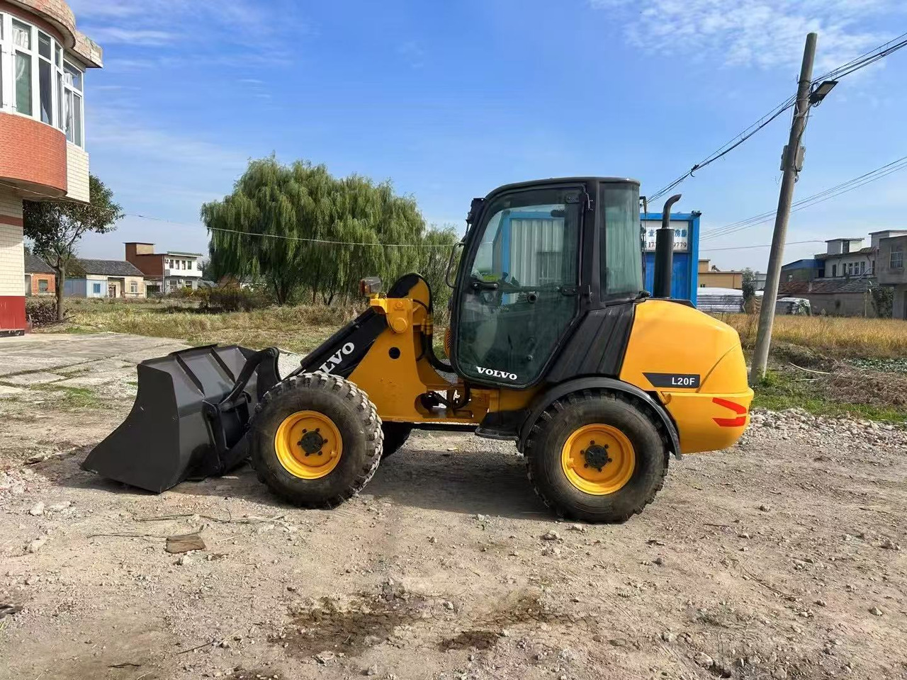 Volvo L20F - Колёсный погрузчик: фото 1 Volvo L20F - Колёсный погрузчик: фото 1