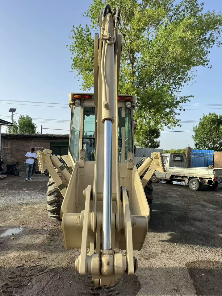 XCMG XT870 - Экскаватор-погрузчик: фото 5 XCMG XT870 - Экскаватор-погрузчик: фото 5